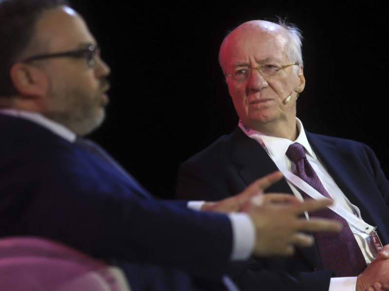 El impuesto del gobierno se aplicará a los «ricos» no a las&nbsp;empresas