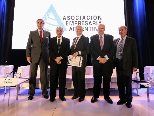 El humo del incendio no deja ver el&nbsp;horizonte