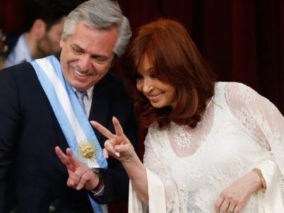 La política metió la&nbsp;cola