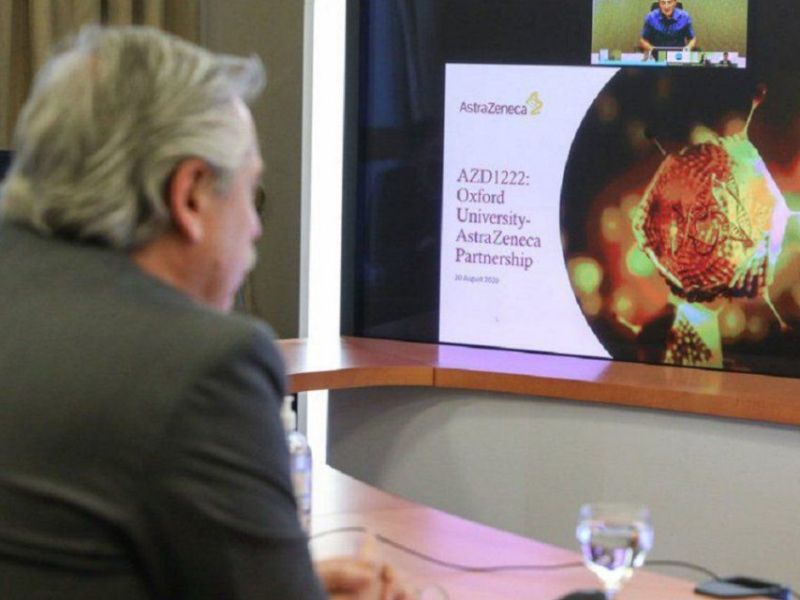 AstraZeneca y Oxford anunciaron que la vacuna está más&nbsp;cerca