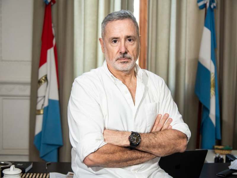 Sain tropezó con Sain y un campo minado en Santa&nbsp;Fe