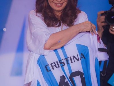 Cristina invitó a conversar: «Hay que acordar en lo económico, porque viene muy fulero y será difícil para&nbsp;cualquiera»