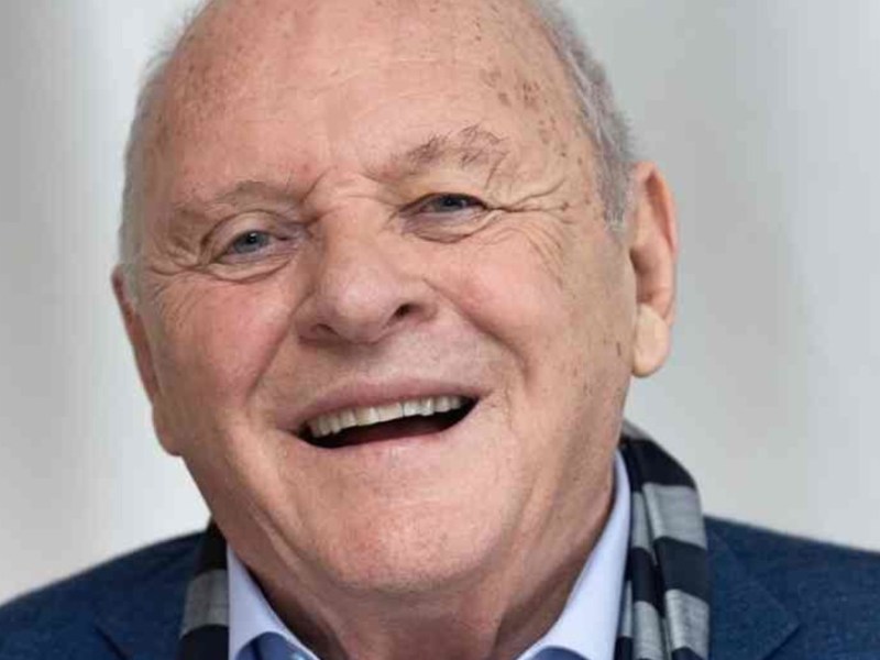 Anthony Hopkins, esperanzó a los adictos en «la era de la cancelación y el no&nbsp;compromiso»