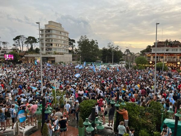 Qatar 22: el capitalismo gana la batalla del fútbol, el deporte más&nbsp;democrático