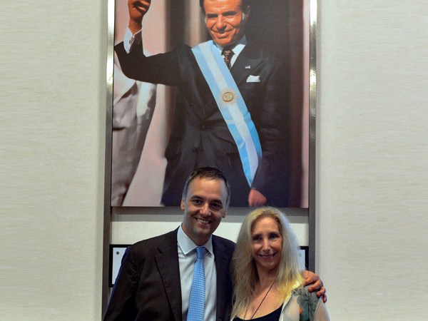 Un salón donde predomina el poder político y&nbsp;militar