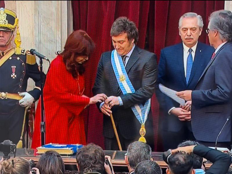 ¿La disputa leal entre Milei y Cristina acaba en acuerdo&nbsp;parlamentario?