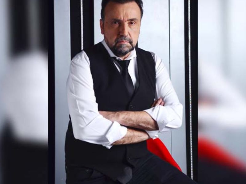 Roberto Navarro denunció «pactos»  de La Cámpora con Milei y&nbsp;Clarín