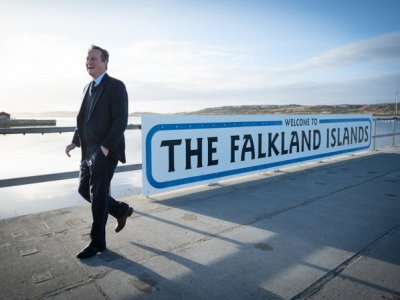 El Gobierno llamó Falklands a las Malvinas en un comunicado, que luego debió&nbsp;borrar