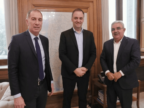 Jalil, el gobernador peronista de Catamarca, dispuesto a «acompañar» al gobierno de&nbsp;Milei